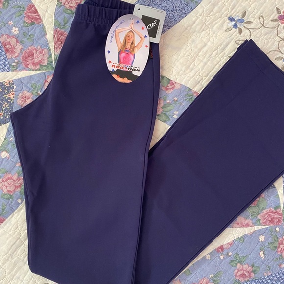 Flared Leggings | Women Flared Leg Leggings | Flared Leg Leggings Size XS NWT - Picture 5 of 9